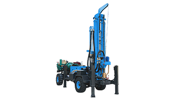 Four-Wheel Self-Propelled Water Well Drilling Rig